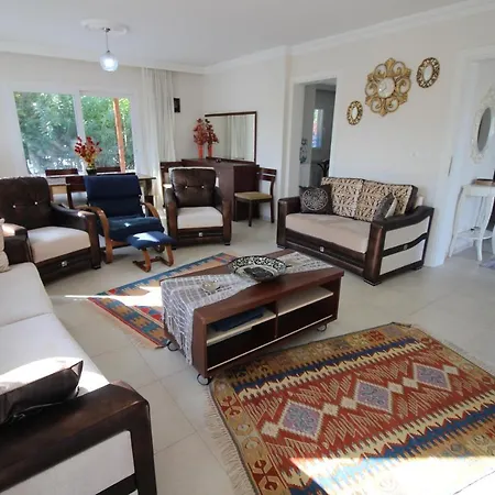 Pervin Villa