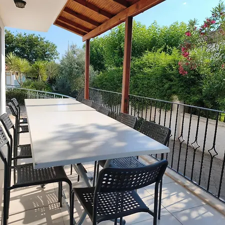 Pervin Villa